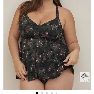 Bathing suit Kris Kross back with skirt